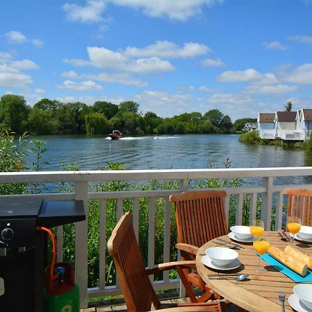 Mallard Lodge Cirencester Exteriör bild
