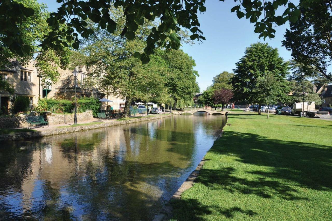 Mallard Lodge Cirencester Exteriör bild